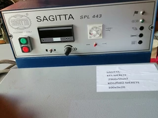 Sagitta SPL443 egalizálógép (bőrhasítógép)